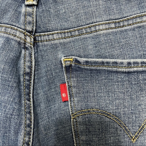 Levi’s 311 Shaping Skinny Jeans - Picture 5 of 6